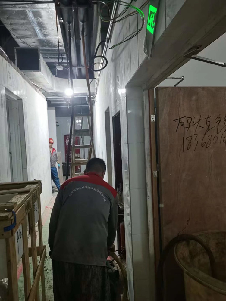 空调冷冻水管路羞羞网站在线播放1_副本